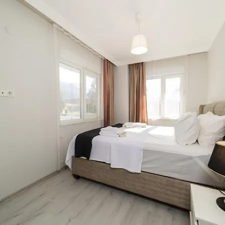 Flat With Shared Pool And Balcony In Konyaaltii Apartament
